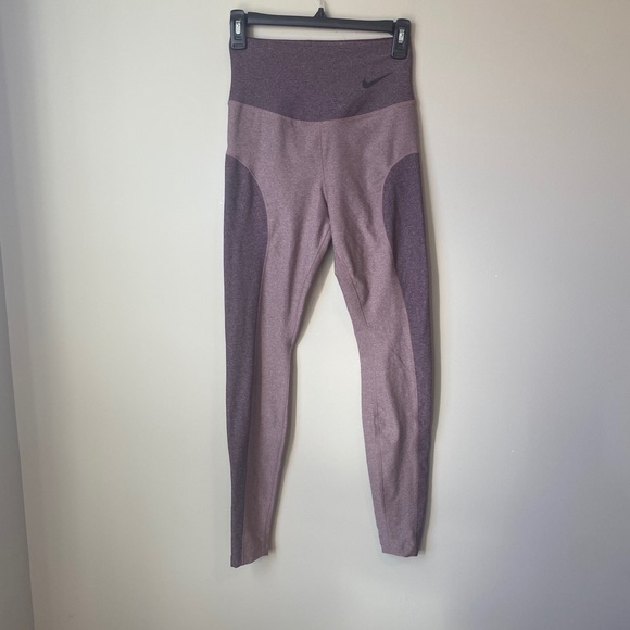 nike one legend pant